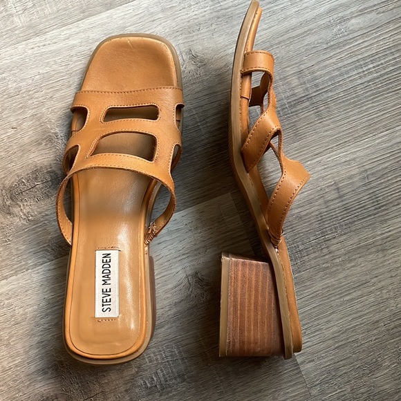 Steve Madden PRINCESS Sandals - Picture 6 of 12